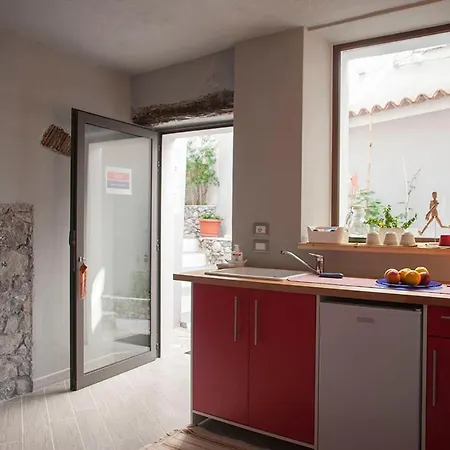 Bed and breakfast Biancaluna Aieta